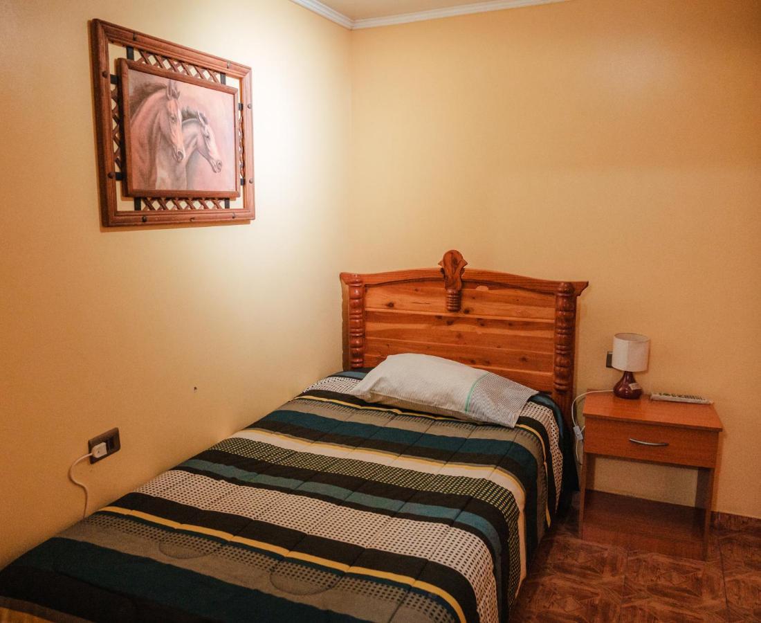 Di Giorgio Hostal Antofagasta Esterno foto