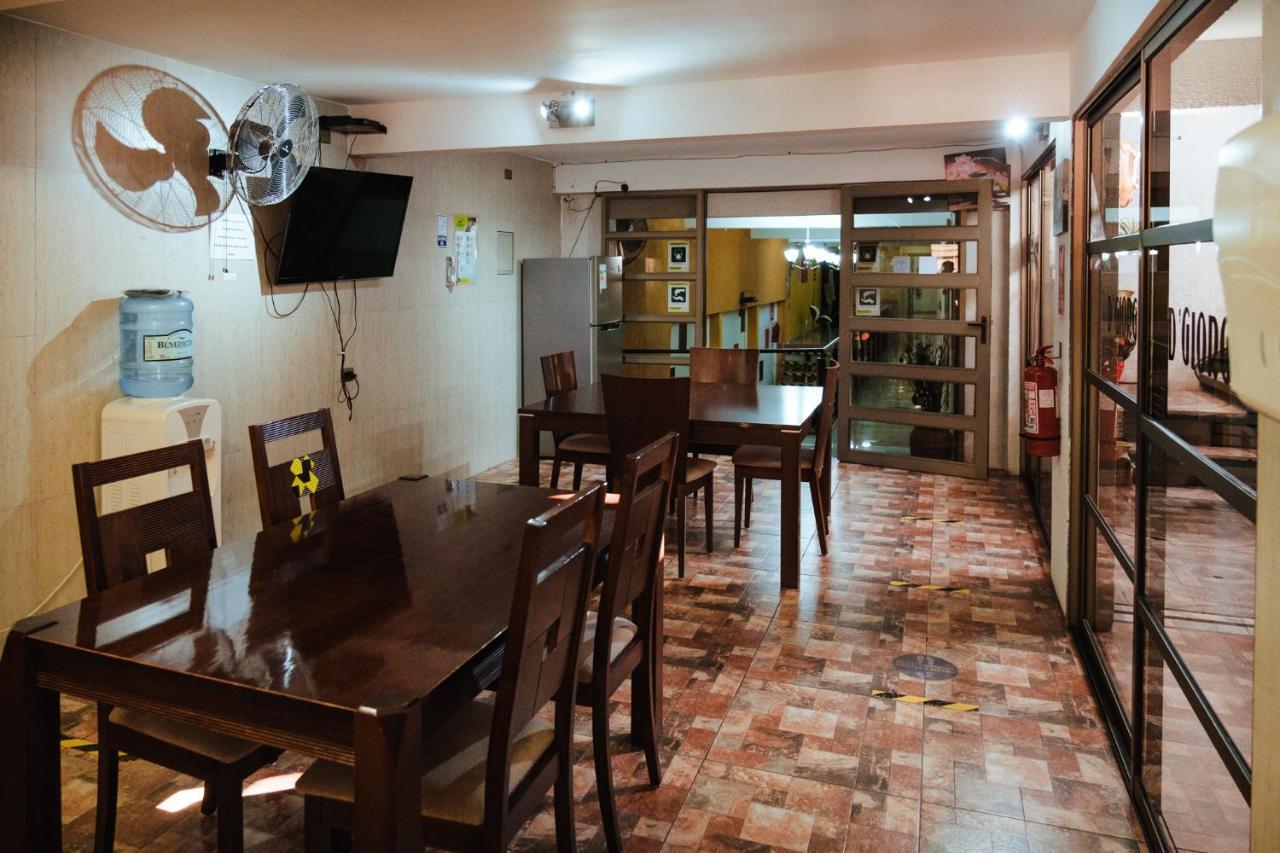 Di Giorgio Hostal Antofagasta Esterno foto