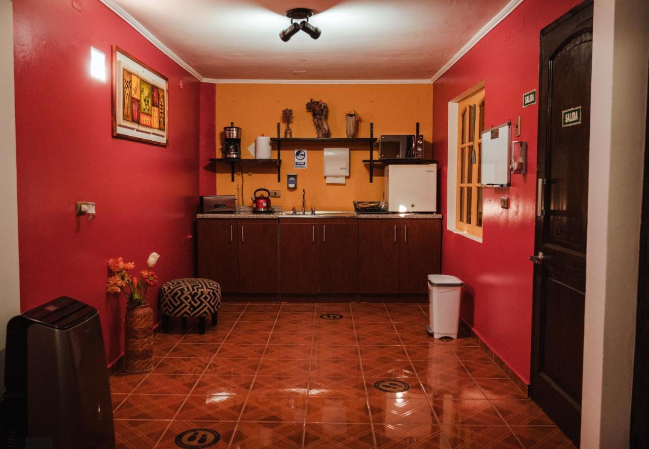 Di Giorgio Hostal Antofagasta Esterno foto